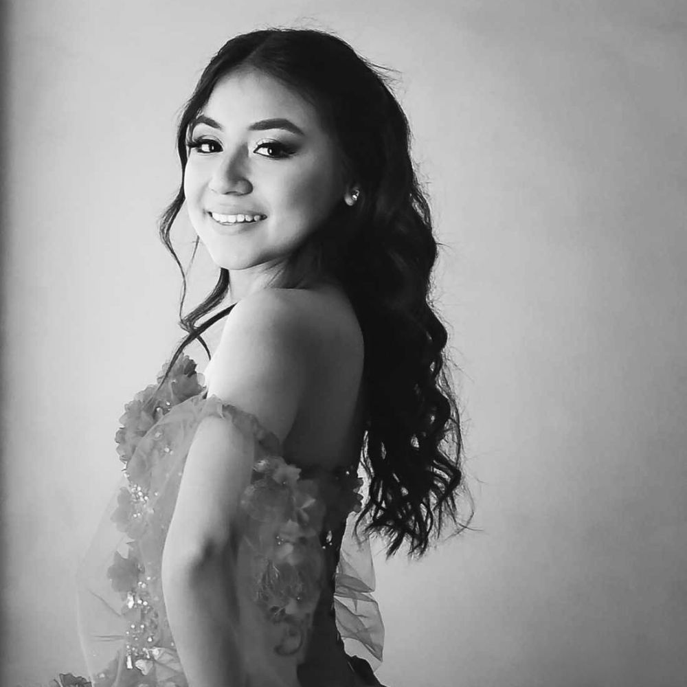 Mini photo shoot for Mia's 15th birthday in San Antonio, Texas.